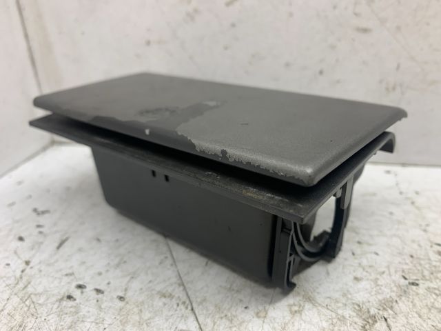 bontott OPEL VECTRA C Első Tároló Rekesz