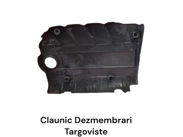 bontott OPEL VECTRA C Felső Hűtőburkolat