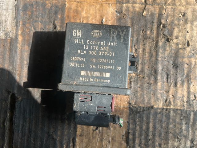 bontott OPEL VECTRA C Fényszóró Elektronika