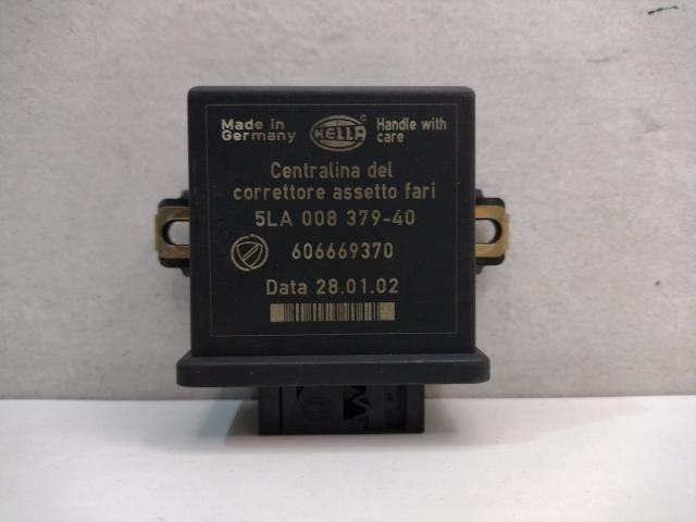 bontott OPEL VECTRA C Fényszóró Elektronika