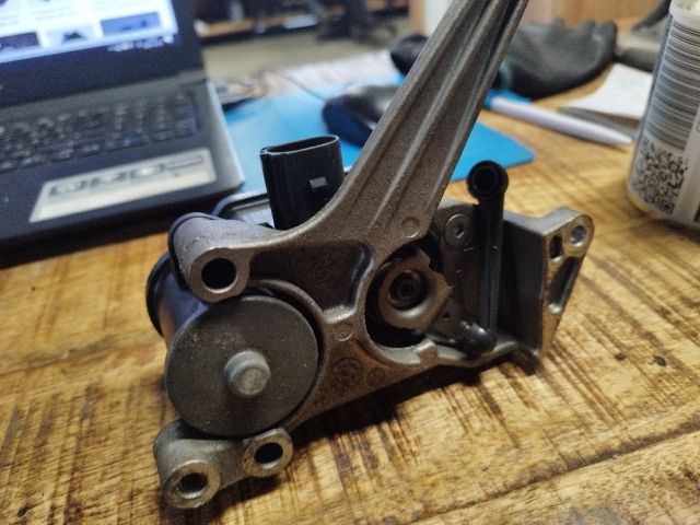 bontott OPEL VECTRA C Fojtószelep Jeladó