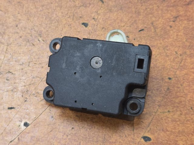 bontott OPEL VECTRA C Fűtés Állító Motor