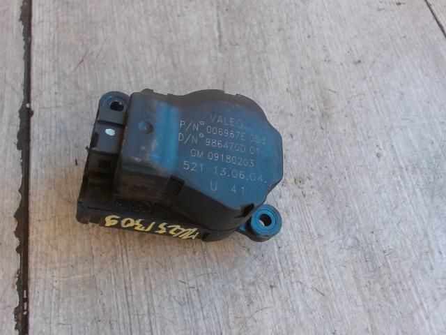 bontott OPEL VECTRA C Fűtés Állító Motor