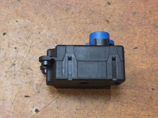 bontott OPEL VECTRA C Fűtés Állító Motor