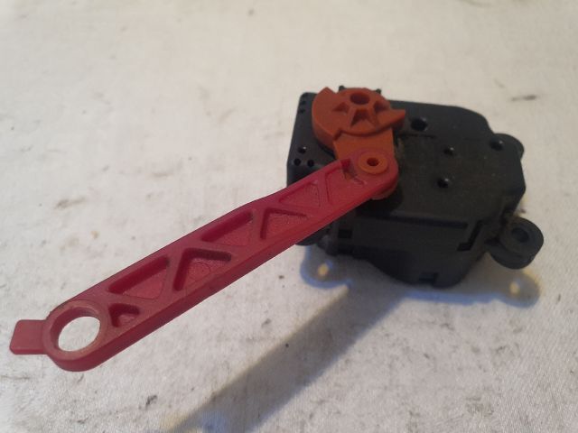 bontott OPEL VECTRA C Fűtés Állító Motor