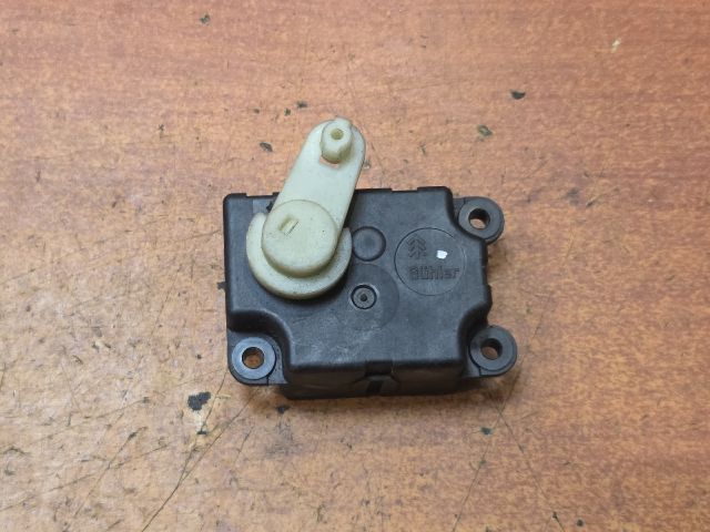 bontott OPEL VECTRA C Fűtés Állító Motor