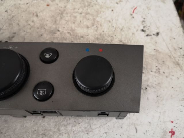 bontott OPEL VECTRA C Fűtéskapcsoló (digit klímás)