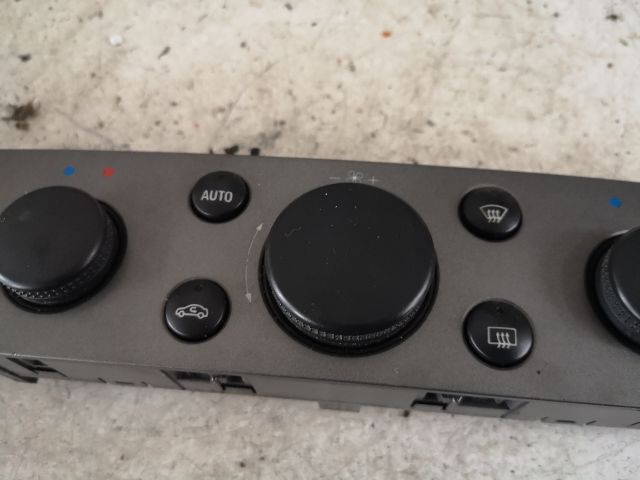 bontott OPEL VECTRA C Fűtéskapcsoló (digit klímás)