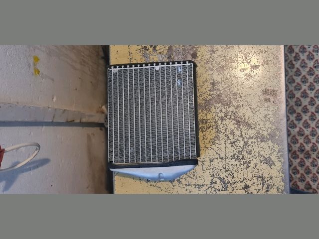 bontott OPEL VECTRA C Fűtőradiátor