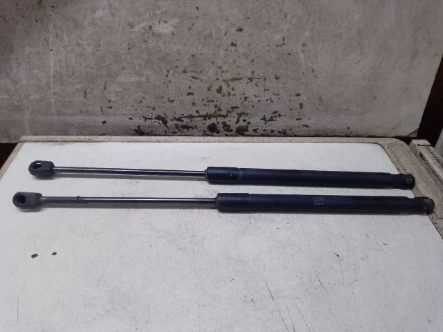 bontott OPEL VECTRA C Gázrugós Kitámasztó Teleszkóp Pár Csomagtérajtó