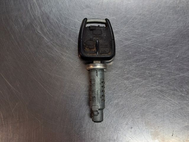 bontott OPEL VECTRA C Gyújtáskapcsoló Zárbetét