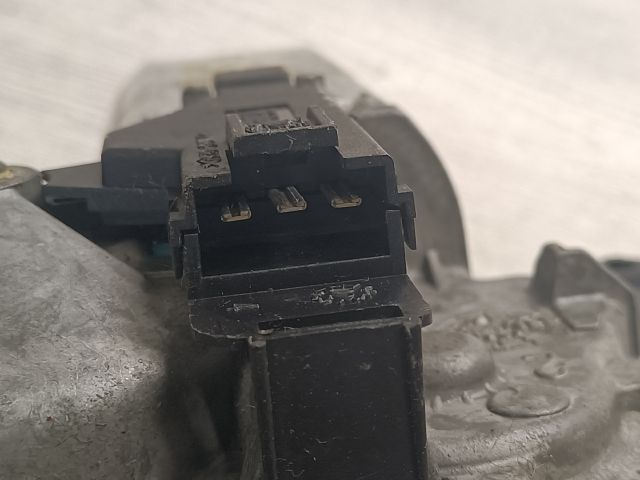 bontott OPEL VECTRA C Hátsó Ablaktörlő Motor