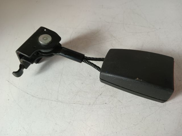 bontott OPEL VECTRA C Hátsó középső Biztonsági Öv Csat