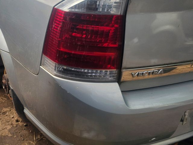bontott OPEL VECTRA C Hátsó Lökhárító (Részeivel)