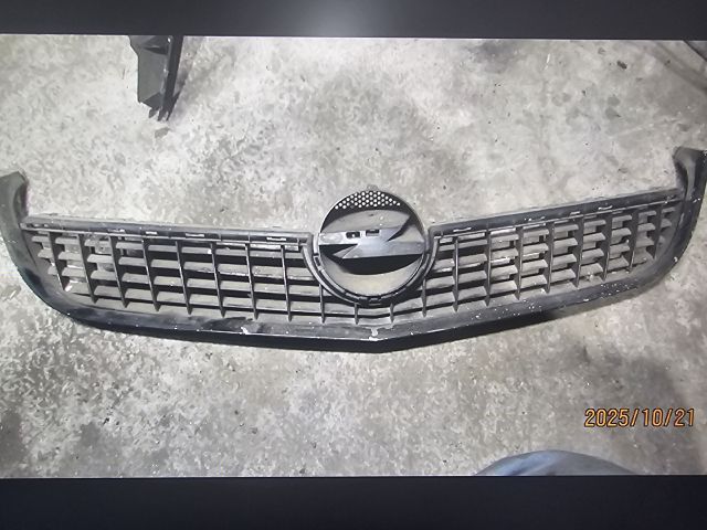 bontott OPEL VECTRA C Hűtőrács