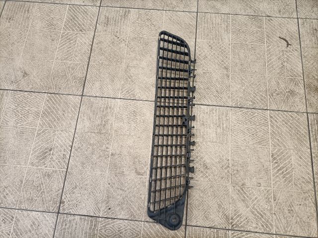 bontott OPEL VECTRA C Hűtőrács