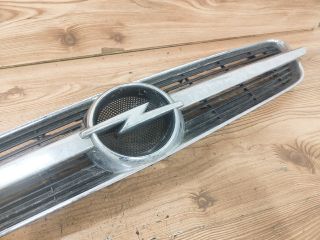 bontott OPEL VECTRA C Hűtőrács