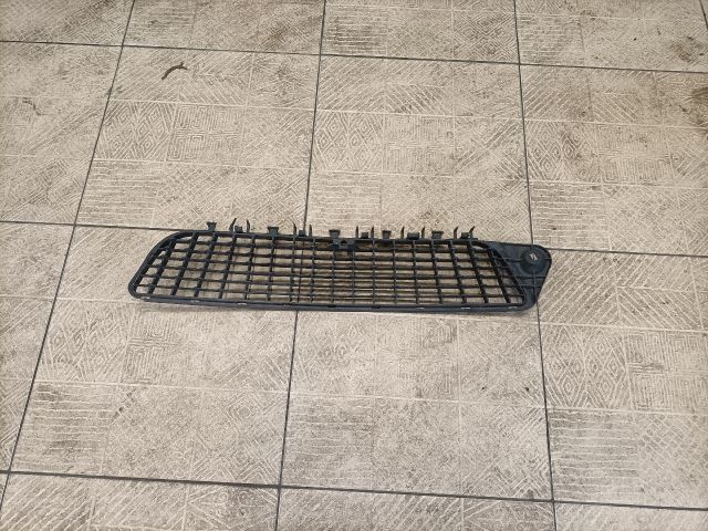 bontott OPEL VECTRA C Hűtőrács