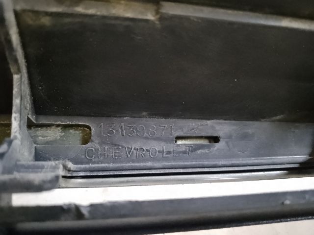 bontott OPEL VECTRA C Hűtőrács