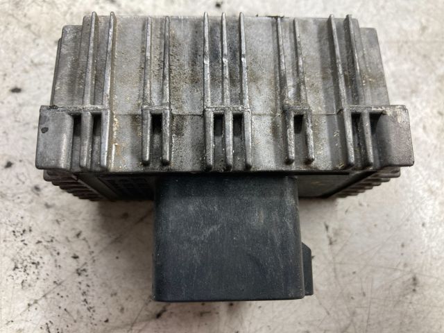 bontott OPEL VECTRA C Izzító Relé