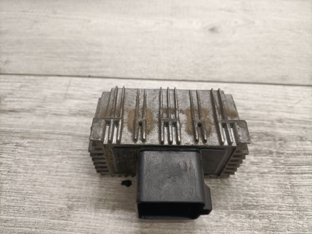 bontott OPEL VECTRA C Izzító Relé