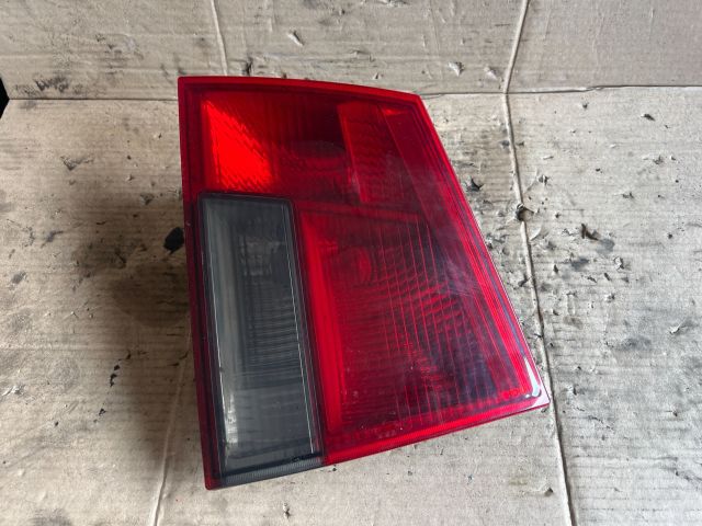 bontott OPEL VECTRA C Jobb Belső Hátsó Lámpa