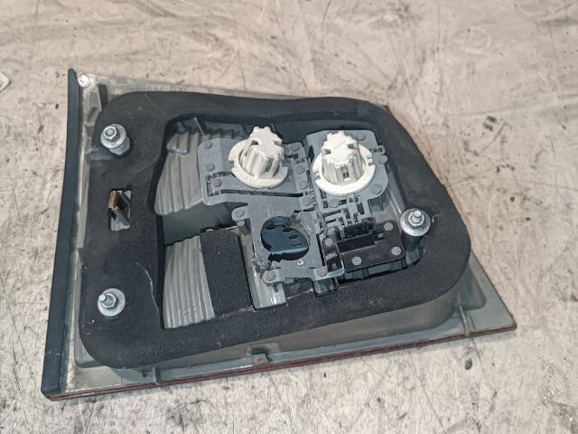 bontott OPEL VECTRA C Jobb Belső Hátsó Lámpa