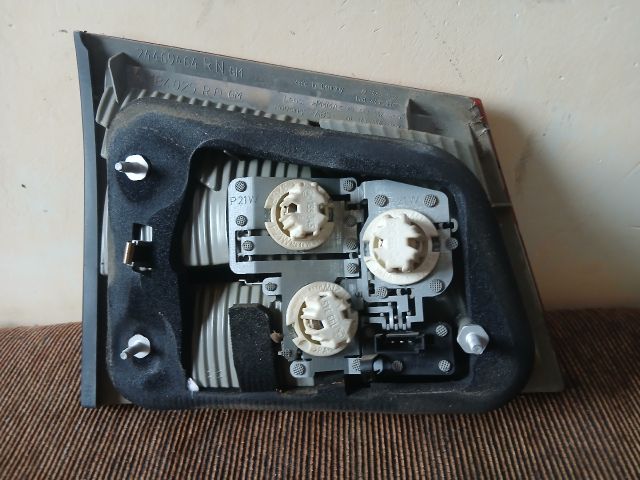 bontott OPEL VECTRA C Jobb Belső Hátsó Lámpa