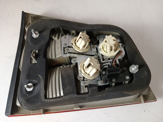 bontott OPEL VECTRA C Jobb Belső Hátsó Lámpa