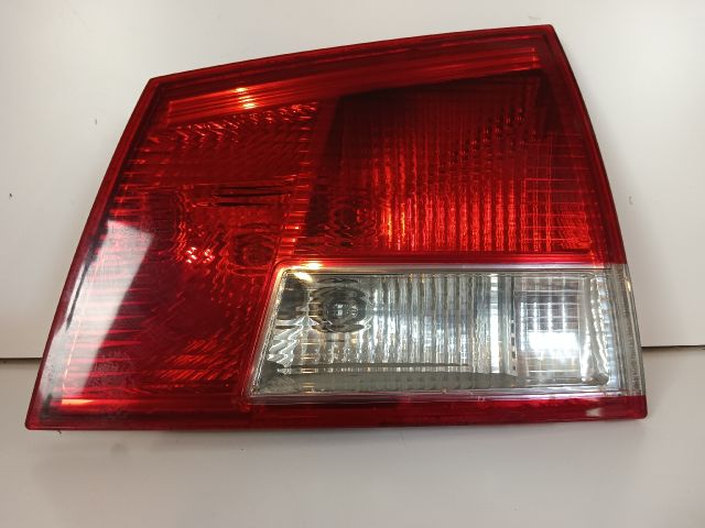 bontott OPEL VECTRA C Jobb Belső Hátsó Lámpa