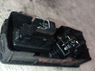 bontott OPEL VECTRA C Jobb első Ablakemelő Kapcsoló