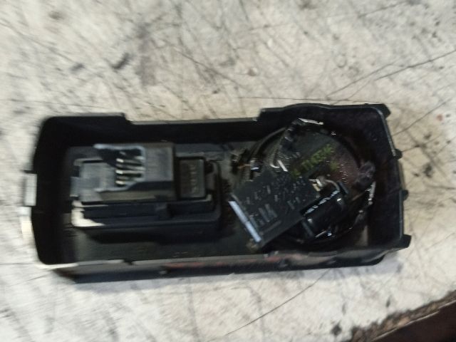 bontott OPEL VECTRA C Jobb első Ablakemelő Kapcsoló