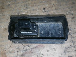 bontott OPEL VECTRA C Jobb első Ablakemelő Kapcsoló