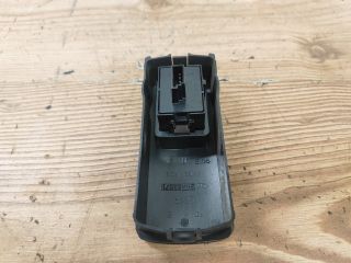 bontott OPEL VECTRA C Jobb első Ablakemelő Kapcsoló