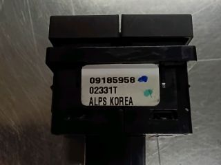 bontott OPEL VECTRA C Jobb első Ablakemelő Kapcsoló