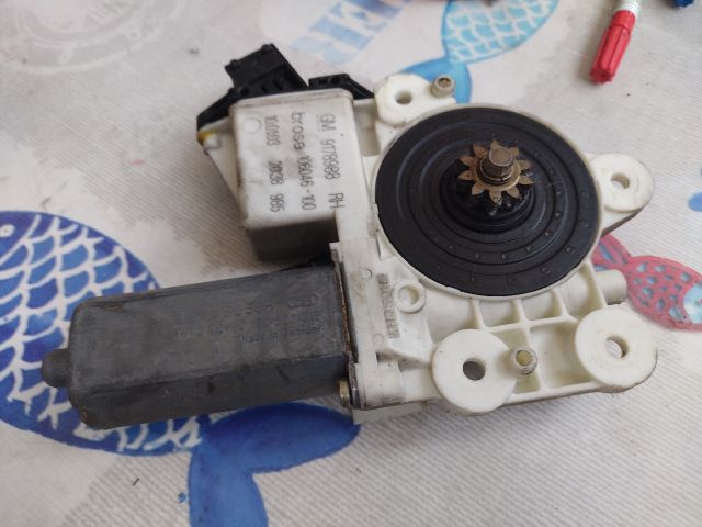 bontott OPEL VECTRA C Jobb első Ablakemelő Motor