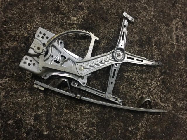 bontott OPEL VECTRA C Jobb első Ablakemelő Szerkezet (Elektromos)