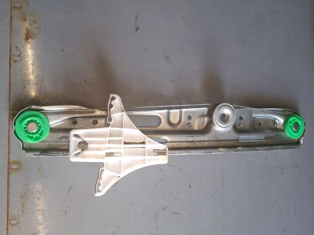 bontott OPEL VECTRA C Jobb első Ablakemelő Szerkezet (Elektromos)