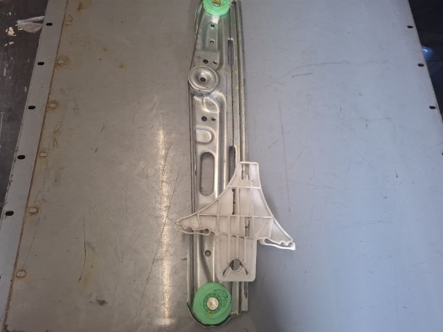 bontott OPEL VECTRA C Jobb első Ablakemelő Szerkezet (Elektromos)