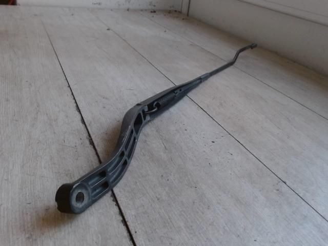 bontott OPEL VECTRA C Jobb első Ablaktörlő Kar