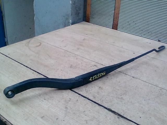 bontott OPEL VECTRA C Jobb első Ablaktörlő Kar