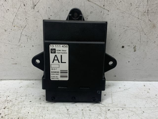 bontott OPEL VECTRA C Jobb első Ajtó Vezérlőegység