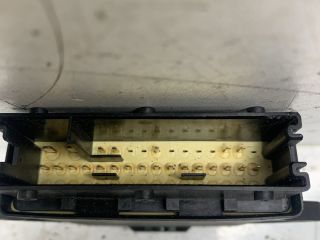 bontott OPEL VECTRA C Jobb első Ajtó Vezérlőegység