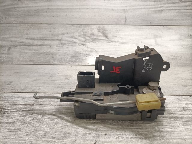 bontott OPEL VECTRA C Jobb első Ajtózár