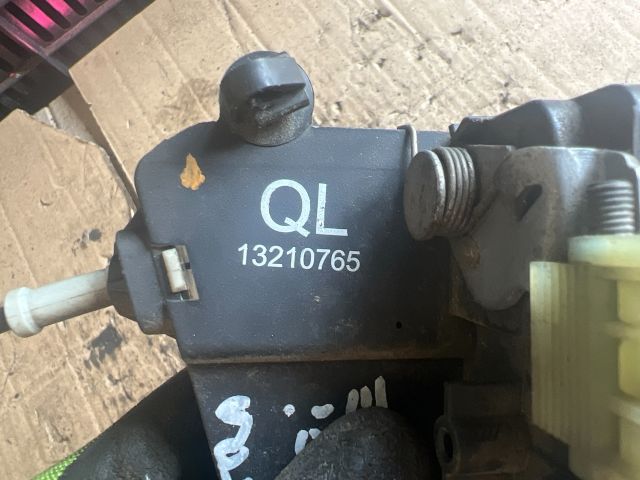 bontott OPEL VECTRA C Jobb első Ajtózár