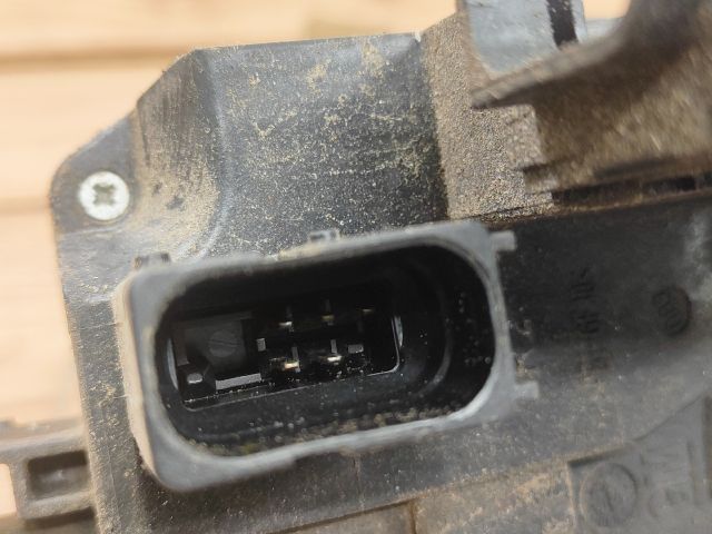 bontott OPEL VECTRA C Jobb első Ajtózár