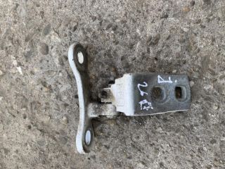 bontott OPEL VECTRA C Jobb első Alsó Zsanér