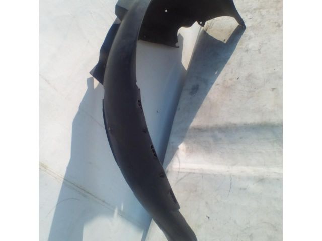 bontott OPEL VECTRA C Jobb első Dobbetét (Kerékjárati, Műanyag)