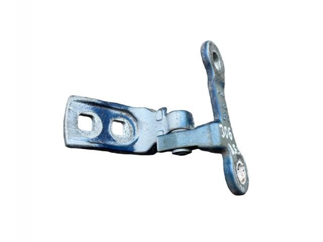 bontott OPEL VECTRA C Jobb első Felső Zsanér