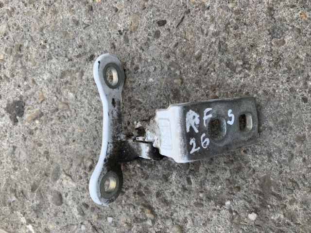 bontott OPEL VECTRA C Jobb első Felső Zsanér